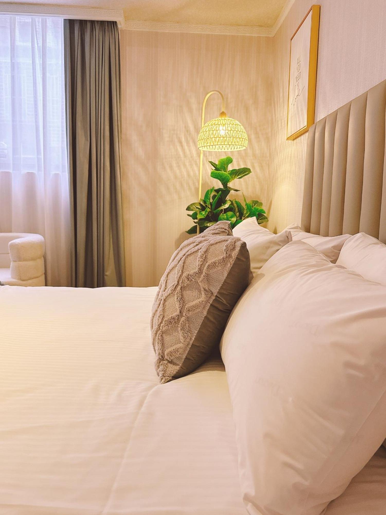 טאיפיי Meworld Hotel - Sanchong מראה חיצוני תמונה