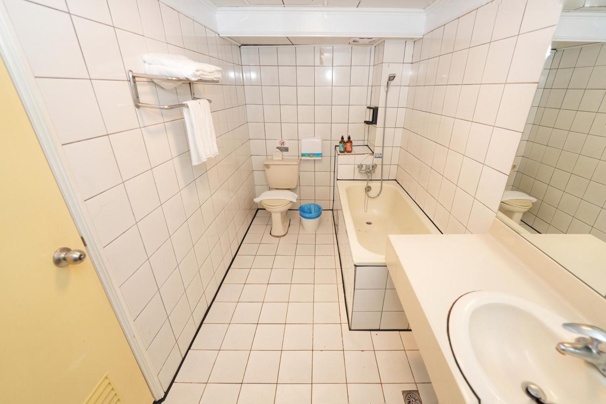 טאיפיי Meworld Hotel - Sanchong מראה חיצוני תמונה